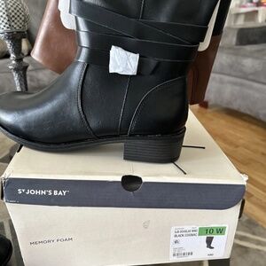 St. John's Bay Women's Black Ankle Boots